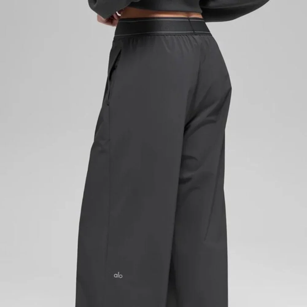 ✨ALO Yoga Black Yoga Trousers, Regular 🔥Size30 Inches - Picture 6 of 7